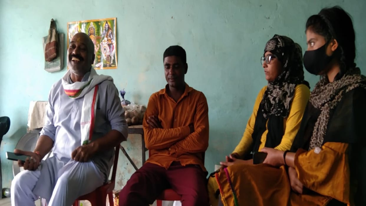 A Muslim family has performed Jalabhishek in the temple in Deoband