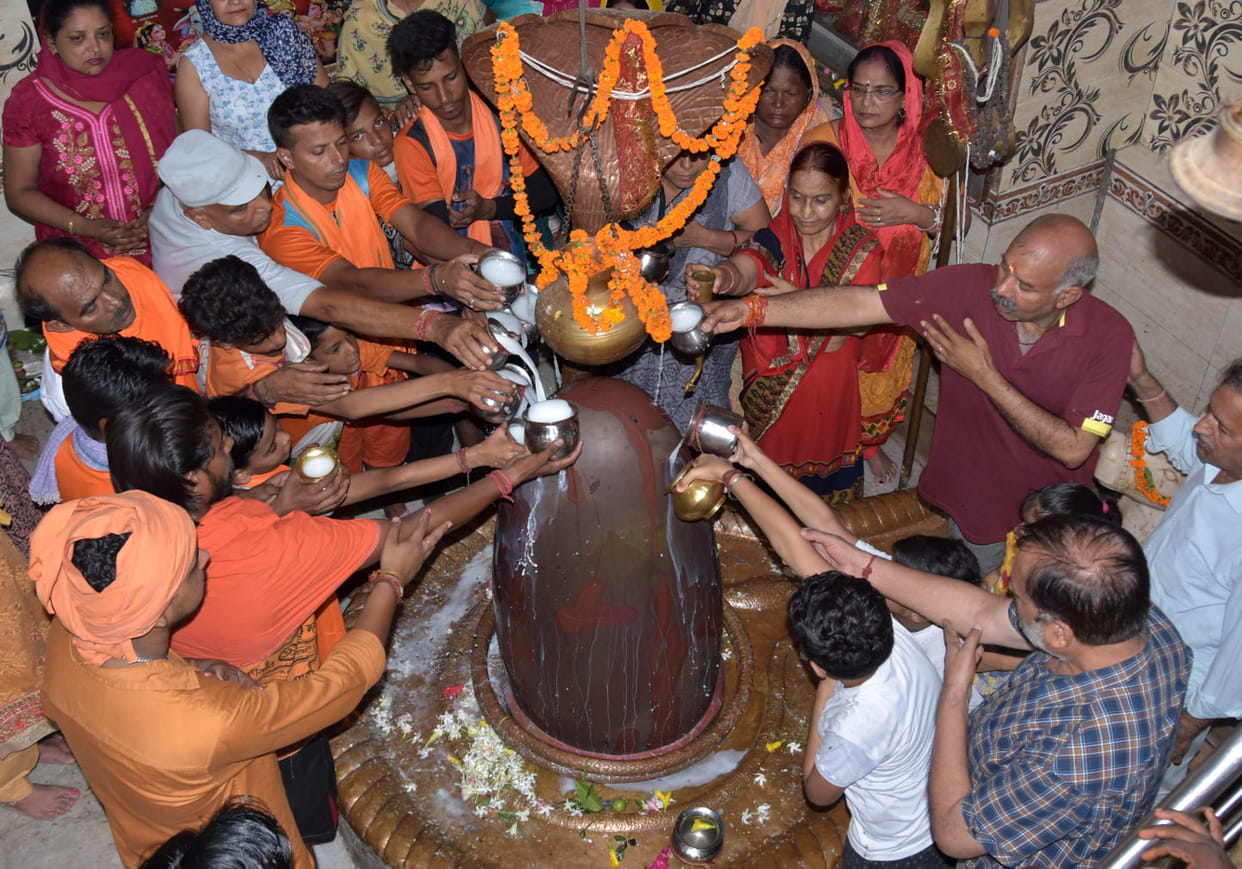 Shivratri is the holy meeting of Shiva-Parvati: Kalendranand