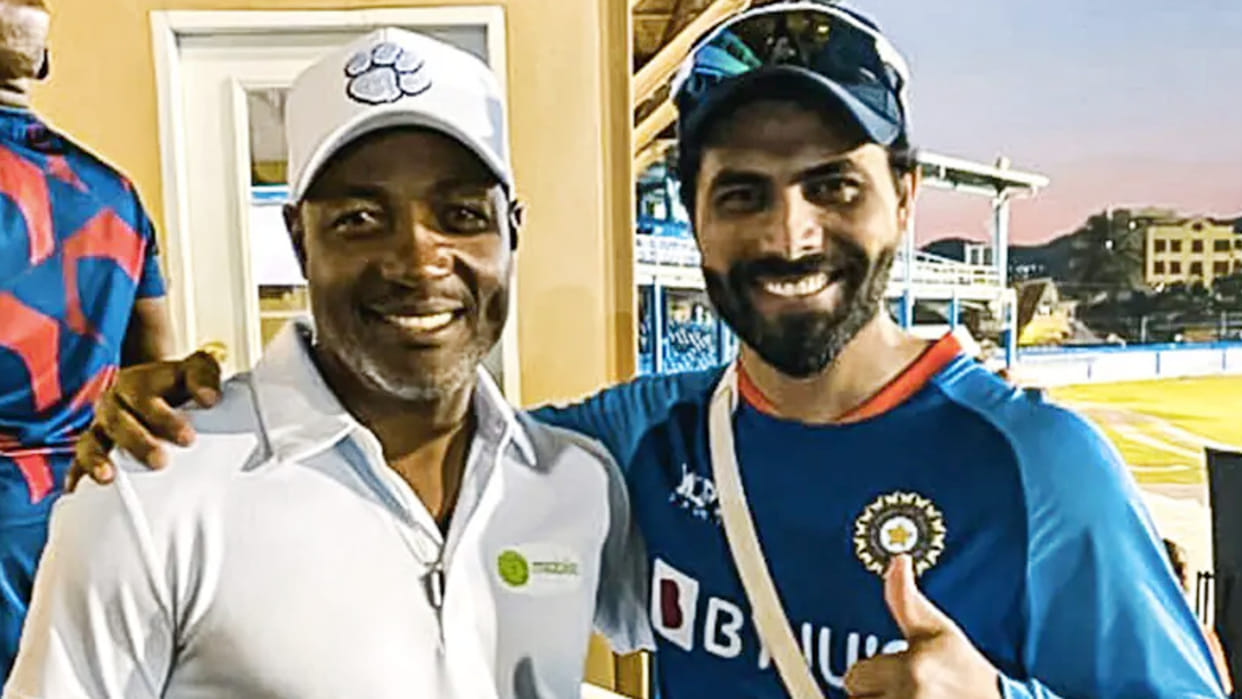 IND vs WI: Ravindra Jadeja met this great player of West Indies, Chennai Super Kings reacted, see photo