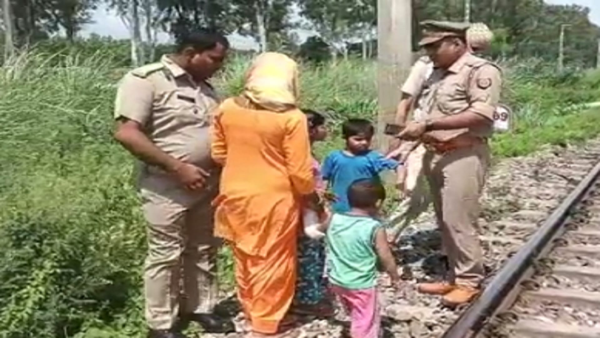 Police have saved of four life of a family from suicide in Saharanpur