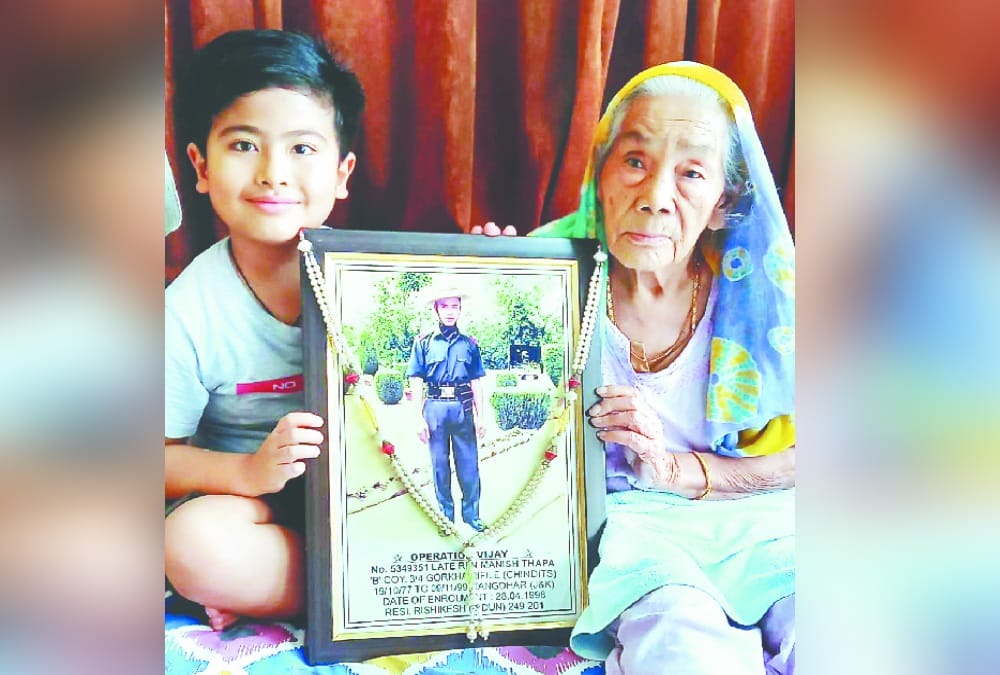 Kargil Vijay Diwas 2022: Government Forget Martyr Manish Thapa in 23 Years