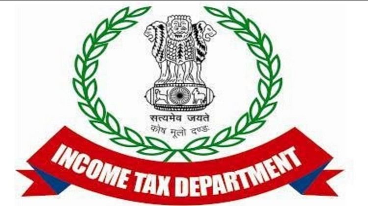 Income tax raids at BRS MLA Nallamothu Bhaskar Rao in Telangana Elections 2023 close associates news and updat