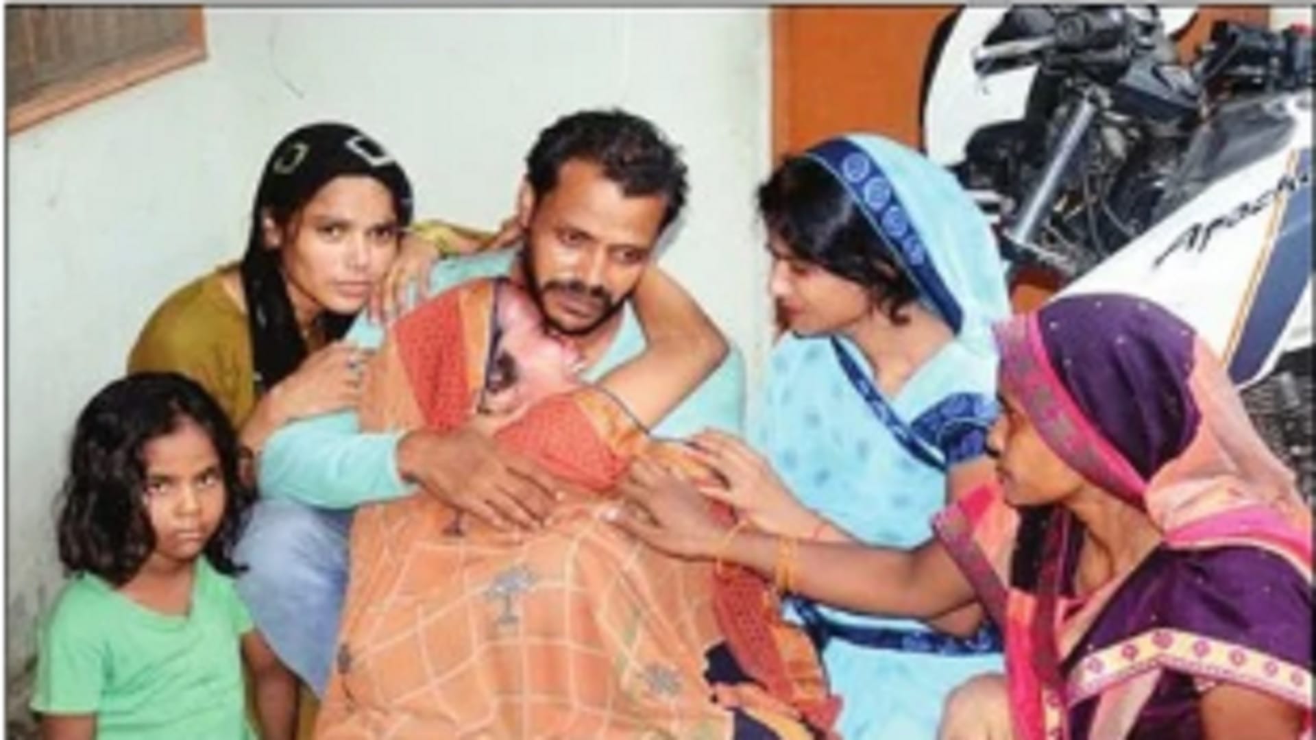 Aligarh Triple Murder Revealing in post-mortem report Broken head bones of all three