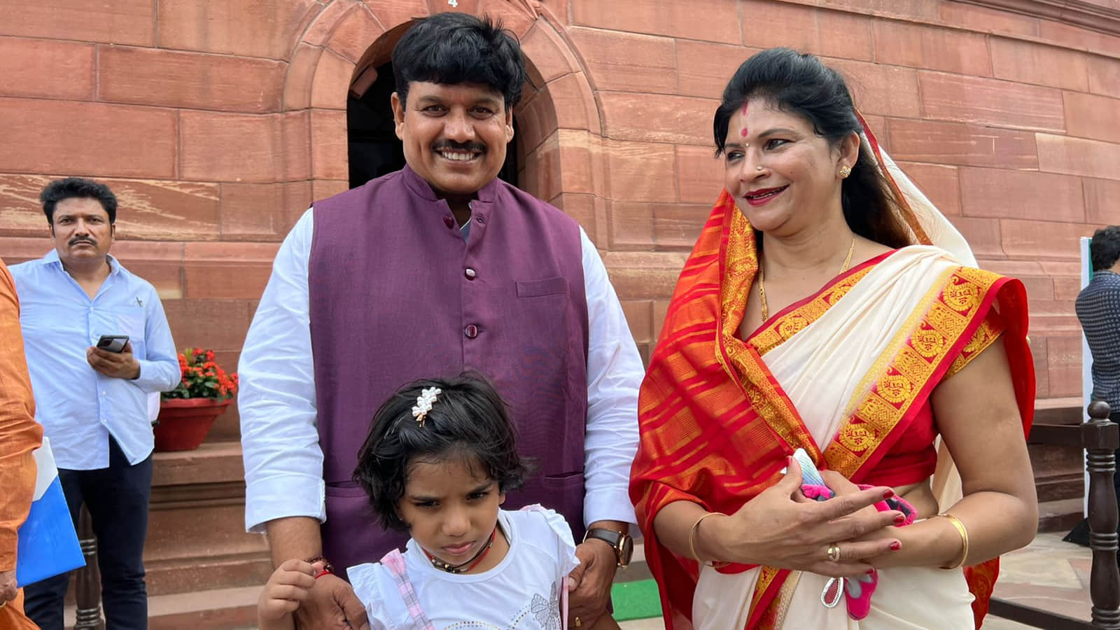 'Do you know what I do?' PM Modi asked 8-year-old child' PM Modi conversation with BJP MP daughter