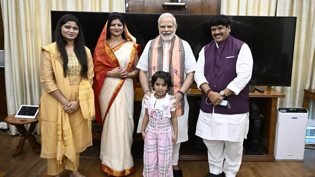 'Do you know what I do?' PM Modi asked 8-year-old child' PM Modi conversation with BJP MP daughter