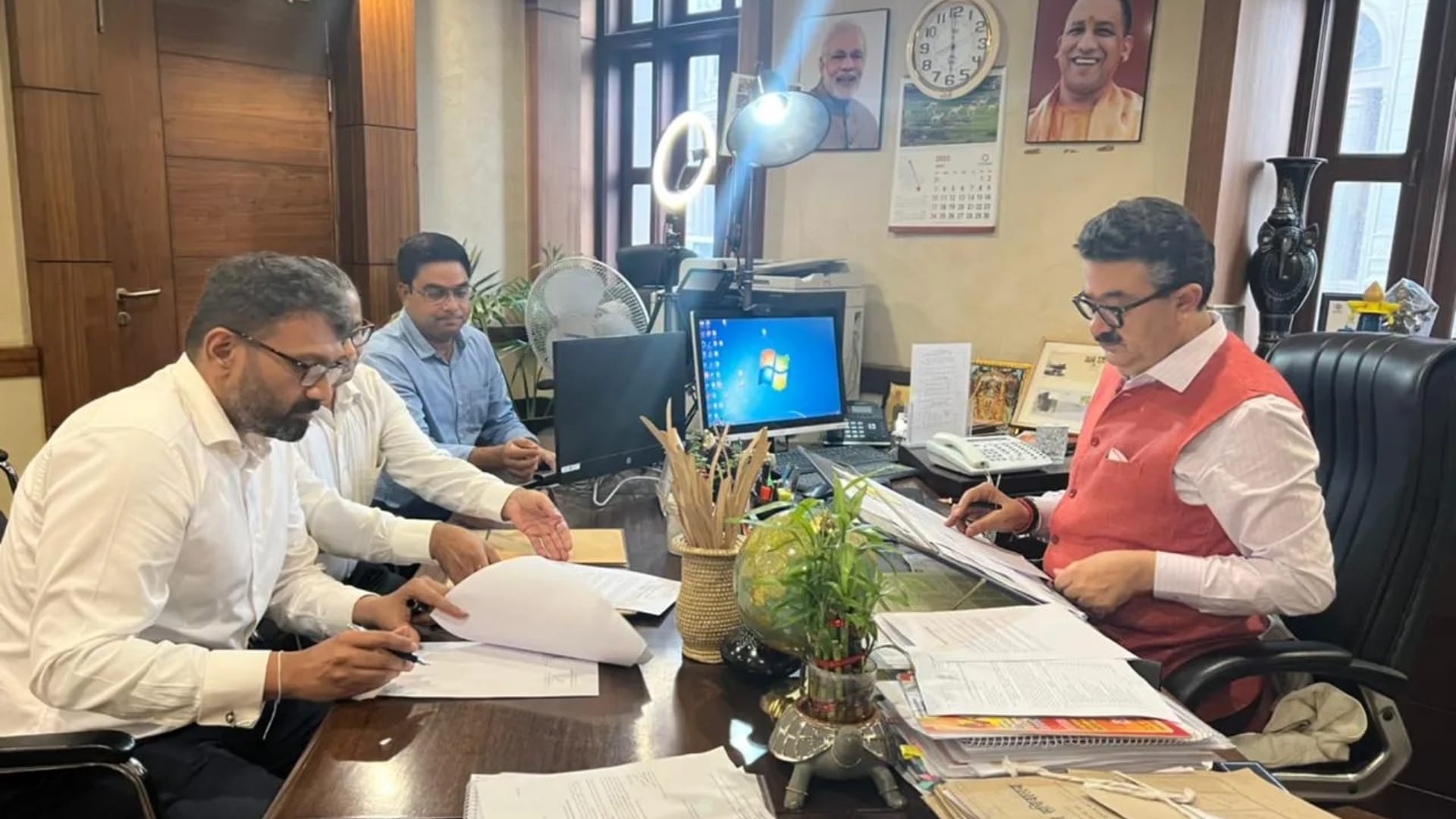 UP MSME Department and Koo App sign MOU one district one product will be promoted