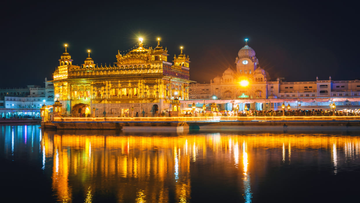 IRCTC Tour Package For Amritsar Golden Temple Jallianwala Bagh Wagah Border know all details here