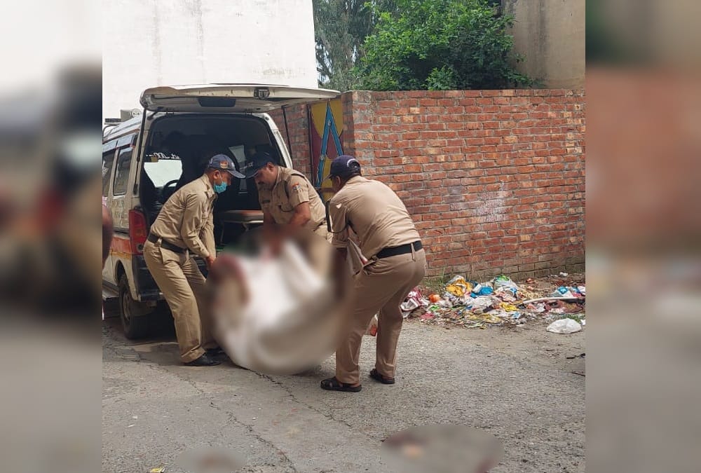 Roorkee Murder News: Youth killed by beaten and thrown from roof in land dispute