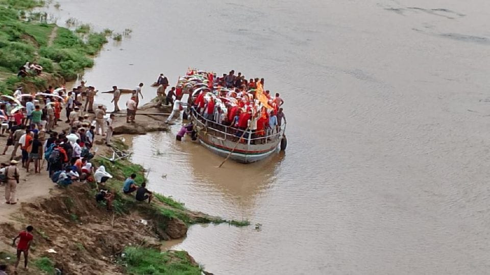 more than one lakh cusec water released from Kota barrage in Chambal river