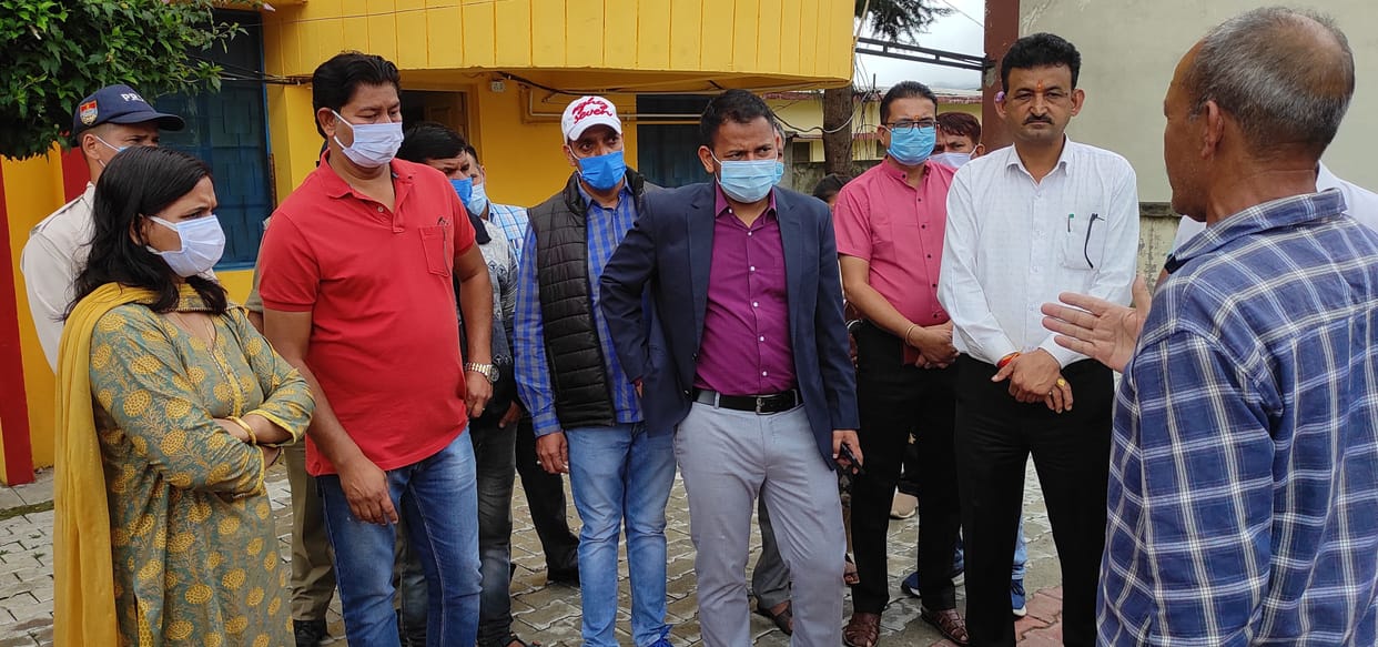 DM was upset after seeing the mess in the hospital premises