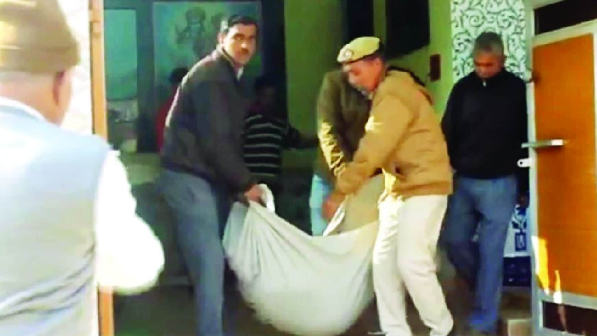 Life imprisonment for the murder of wife and daughter in Hisar of Haryana