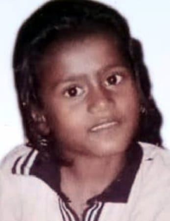 The kutcha wall collapsed, the girl died after being buried in the rubble
