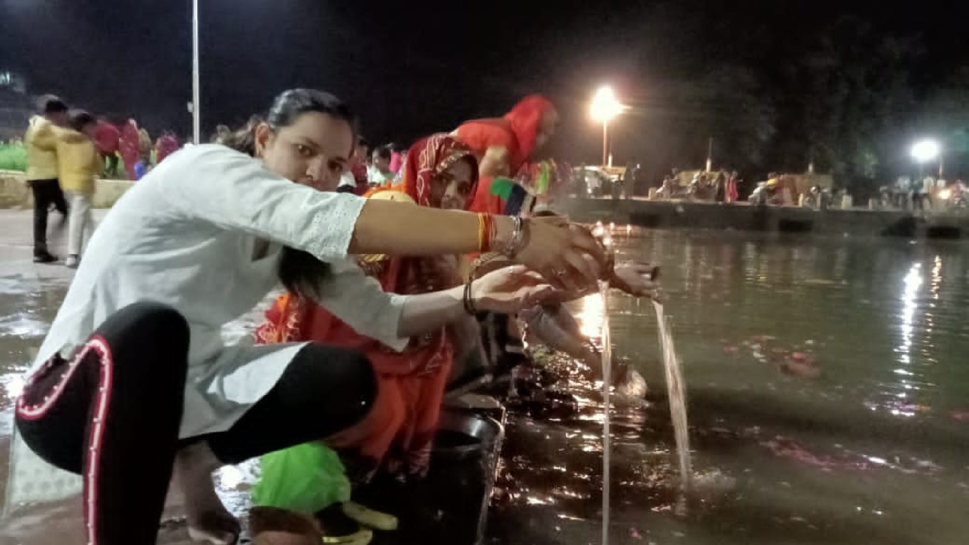 In Shajapur, on the Shivratri of Sawan, the consecration of Shiva took place from house to house,
