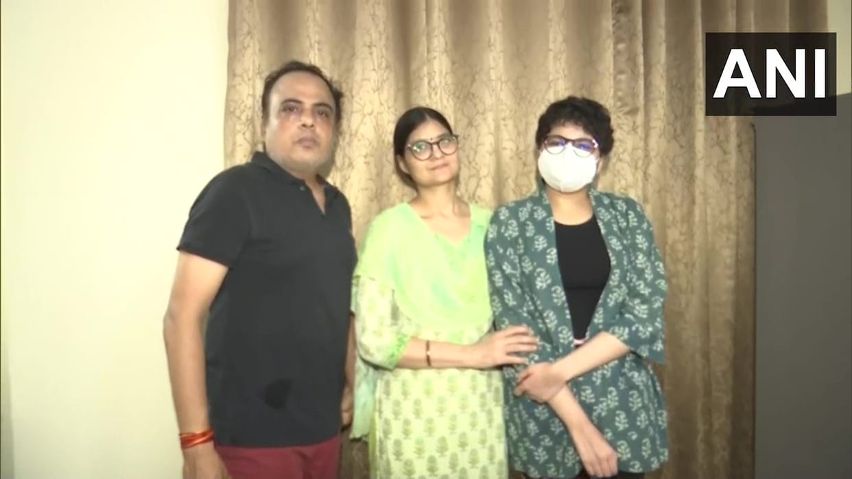 cancer serviver student got 97.75 percent  marks in isc