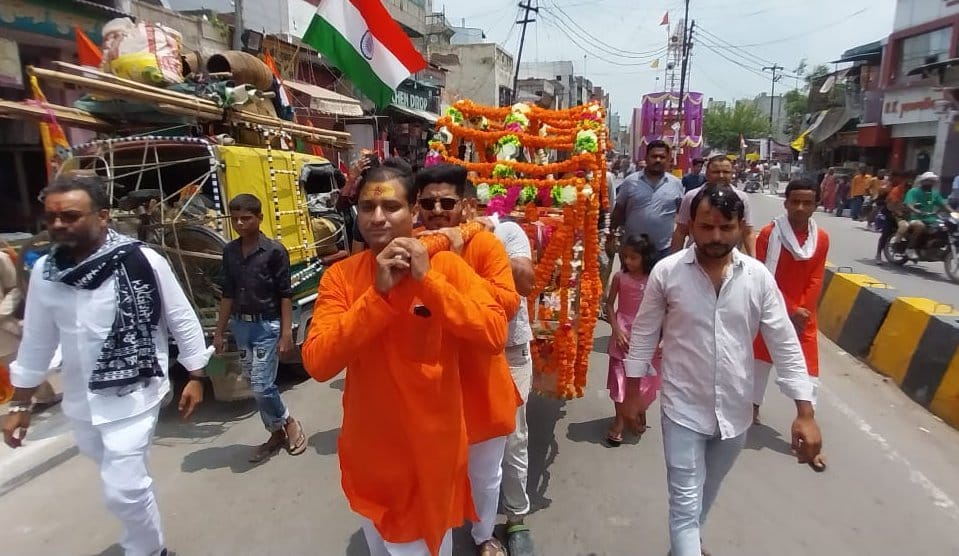 The palanquin journey of Baba Mahakal came out with great pomp