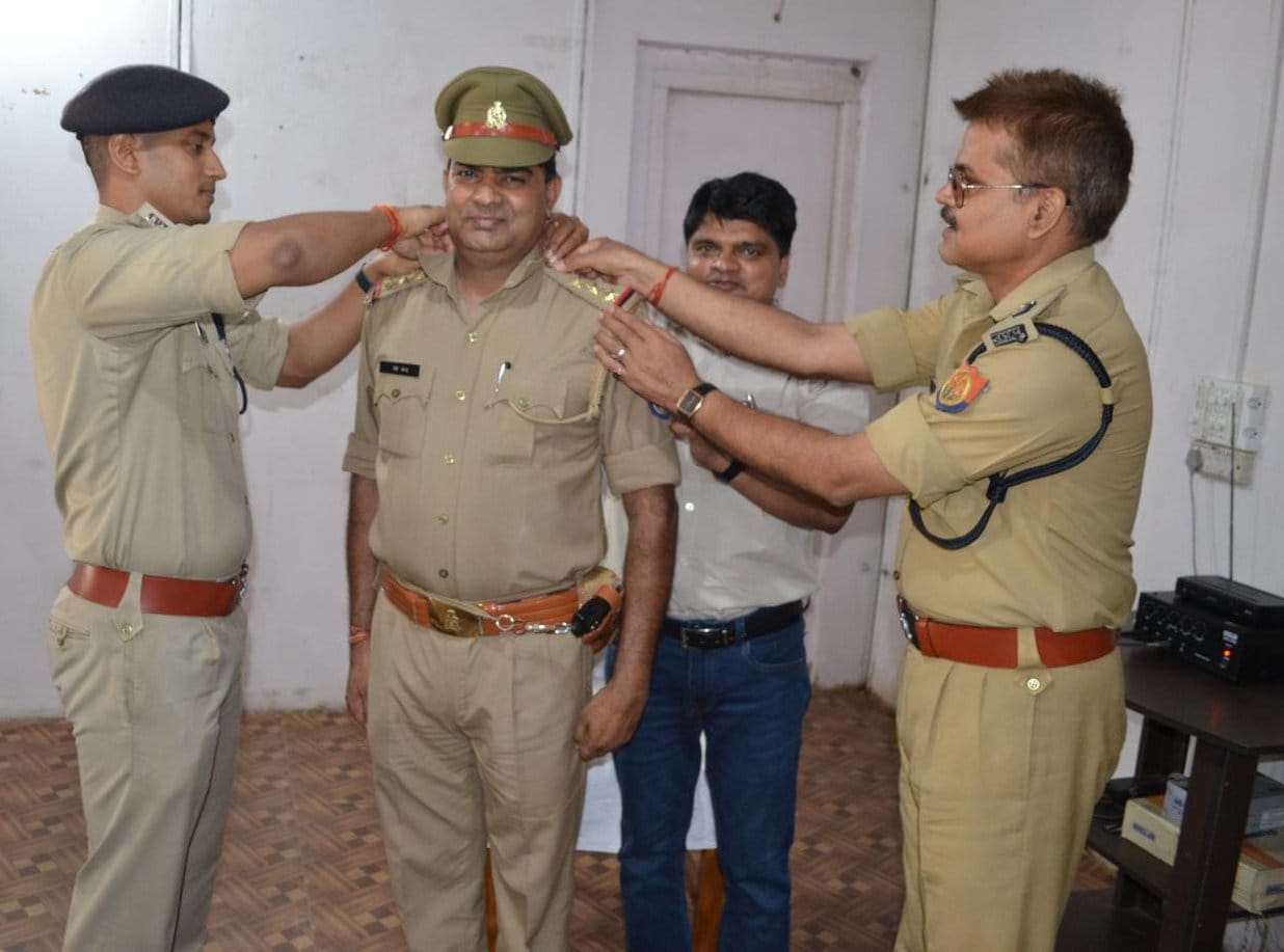 Five sub-inspectors of the district got promotion