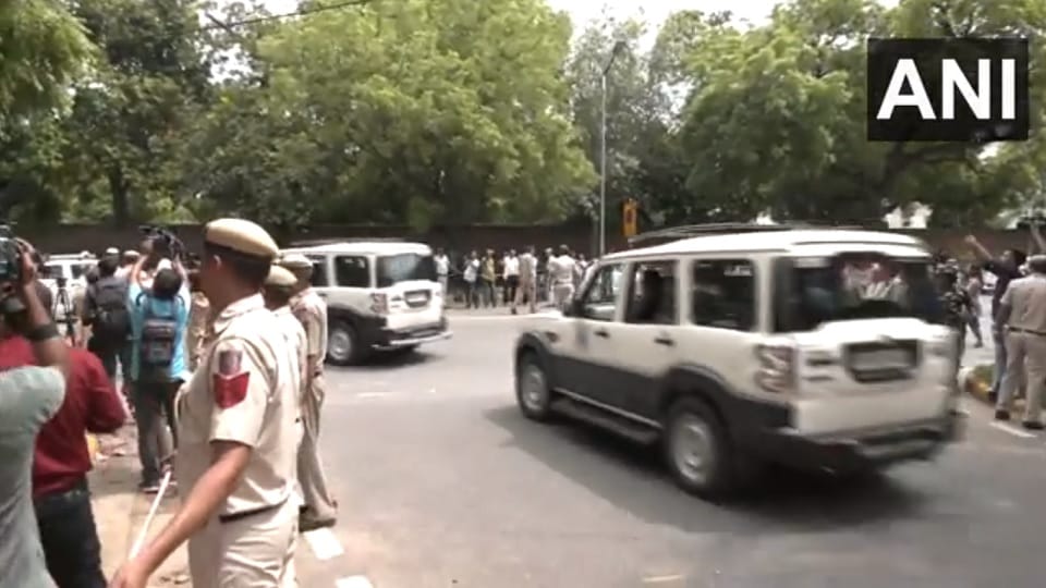 National Herald Case Live Updates Sonia Gandhi Ed Interrogation and Sanjay Raut Land Scam Case