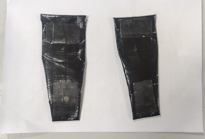 Gold worth of RS 27 lakhs caught at varanasi airport which is hidden in socks
