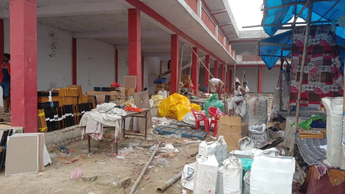 Shravani fair ends, shopkeepers collect goods
