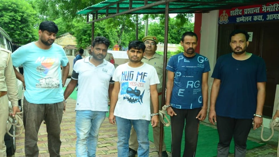 five thieves arrested with mastermind for Stealing MLA car in Agra