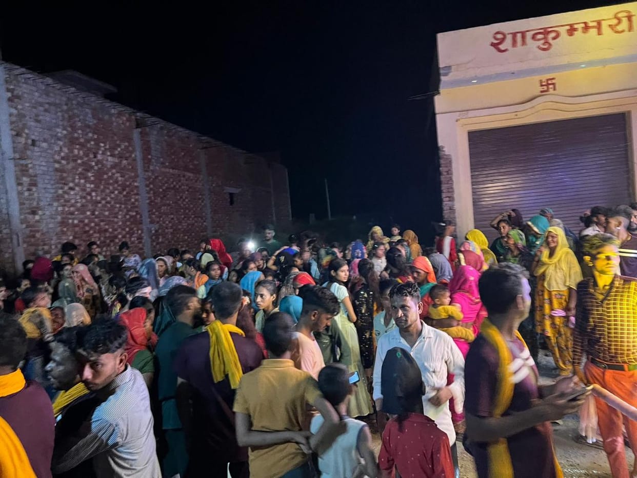 Kanwariyas clash with police, one Kanwariya injured
