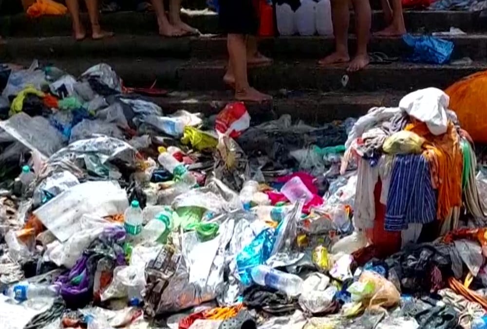 Haridwar Latest News: After Kanwar Yatra Trash pile and Garbage in many Places in Haridwar photos
