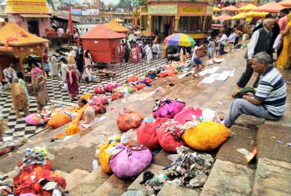 Haridwar Latest News: After Kanwar Yatra Trash pile and Garbage in many Places in Haridwar photos