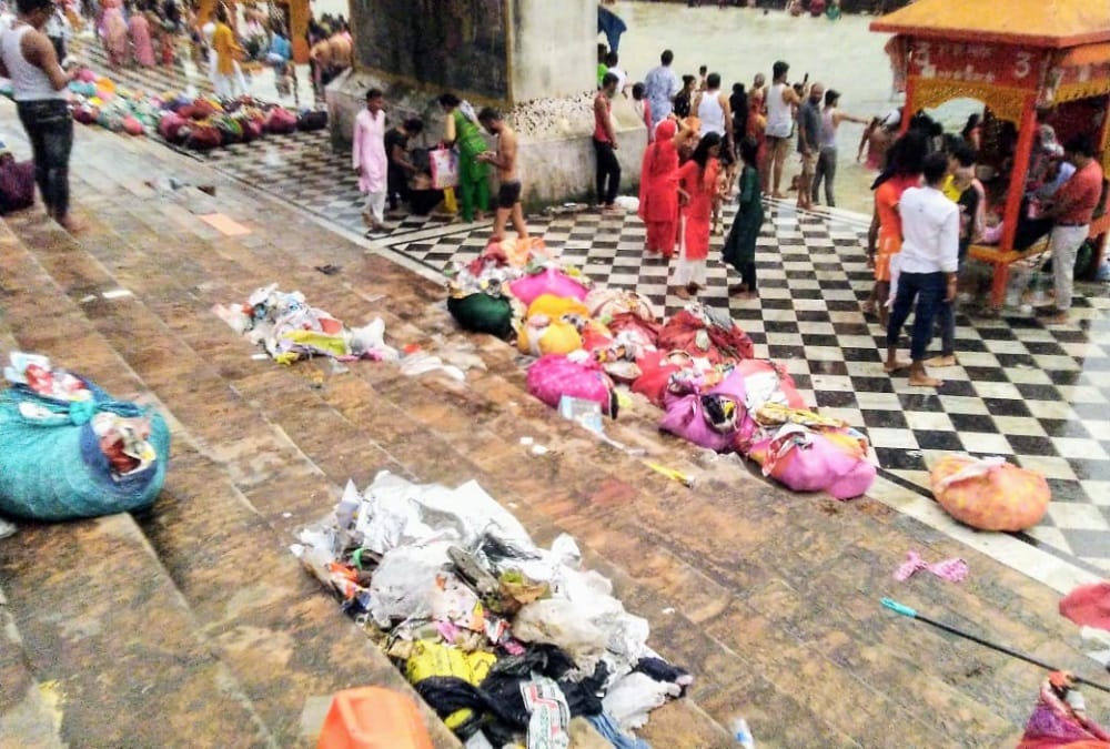 Haridwar Latest News: After Kanwar Yatra Trash pile and Garbage in many Places in Haridwar photos