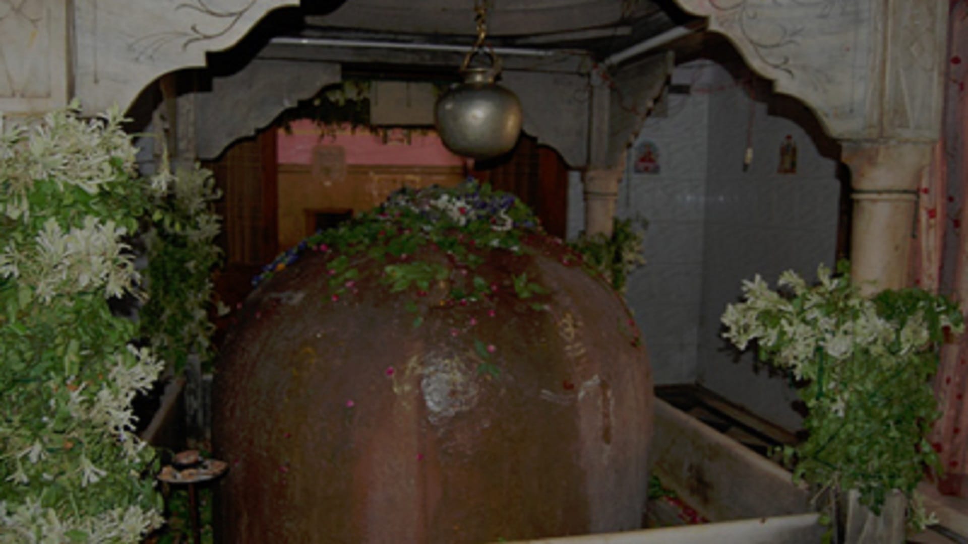 all you need to know about jageshwar mahadev shivling in varanasi