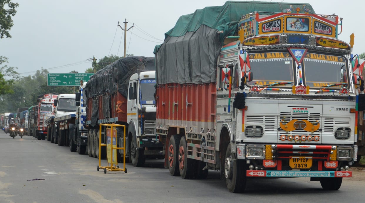 Diversion ended, heavy vehicle jammed as soon as it was moving