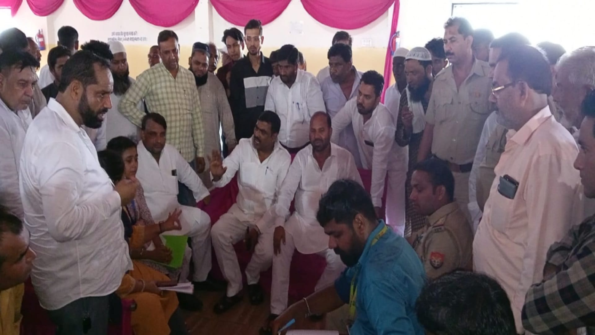 Six minor girls were getting married in a group wedding ceremony in Mandap in Meerut