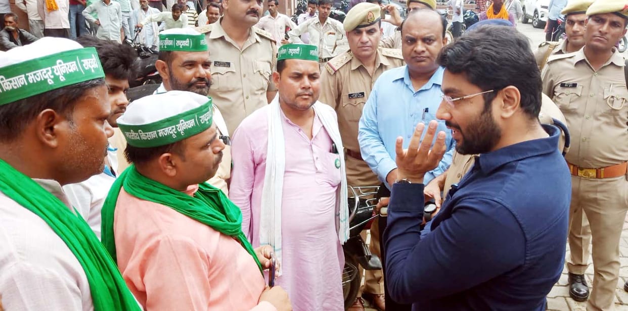 Officials reached for talks on the announcement of Shahjahanpur tour