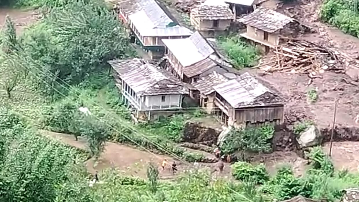 cloudburst in Baga sarahan Nirmand kullu himachal pradesh