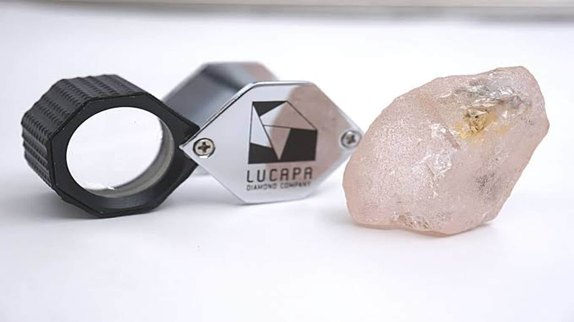 pink diamond angola mine is the biggest in last 300 years know about the pink lulo rose