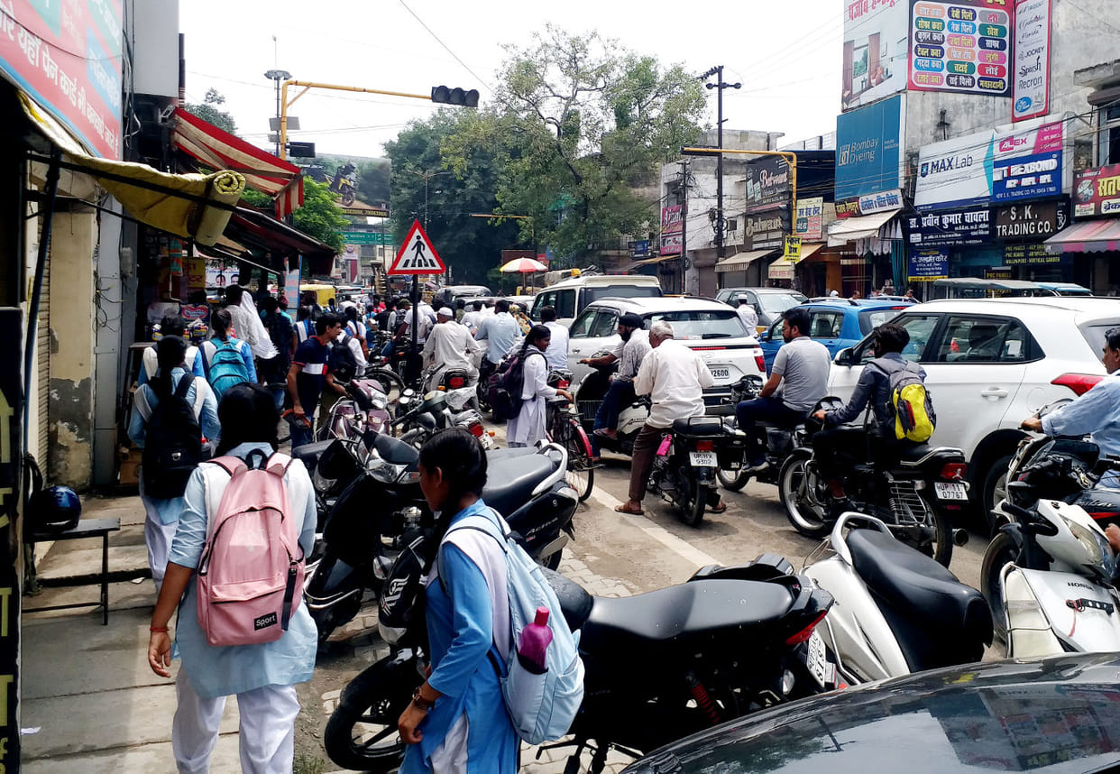 If the restrictions of Kanwar are removed, then the residents of the city struggled with the jam