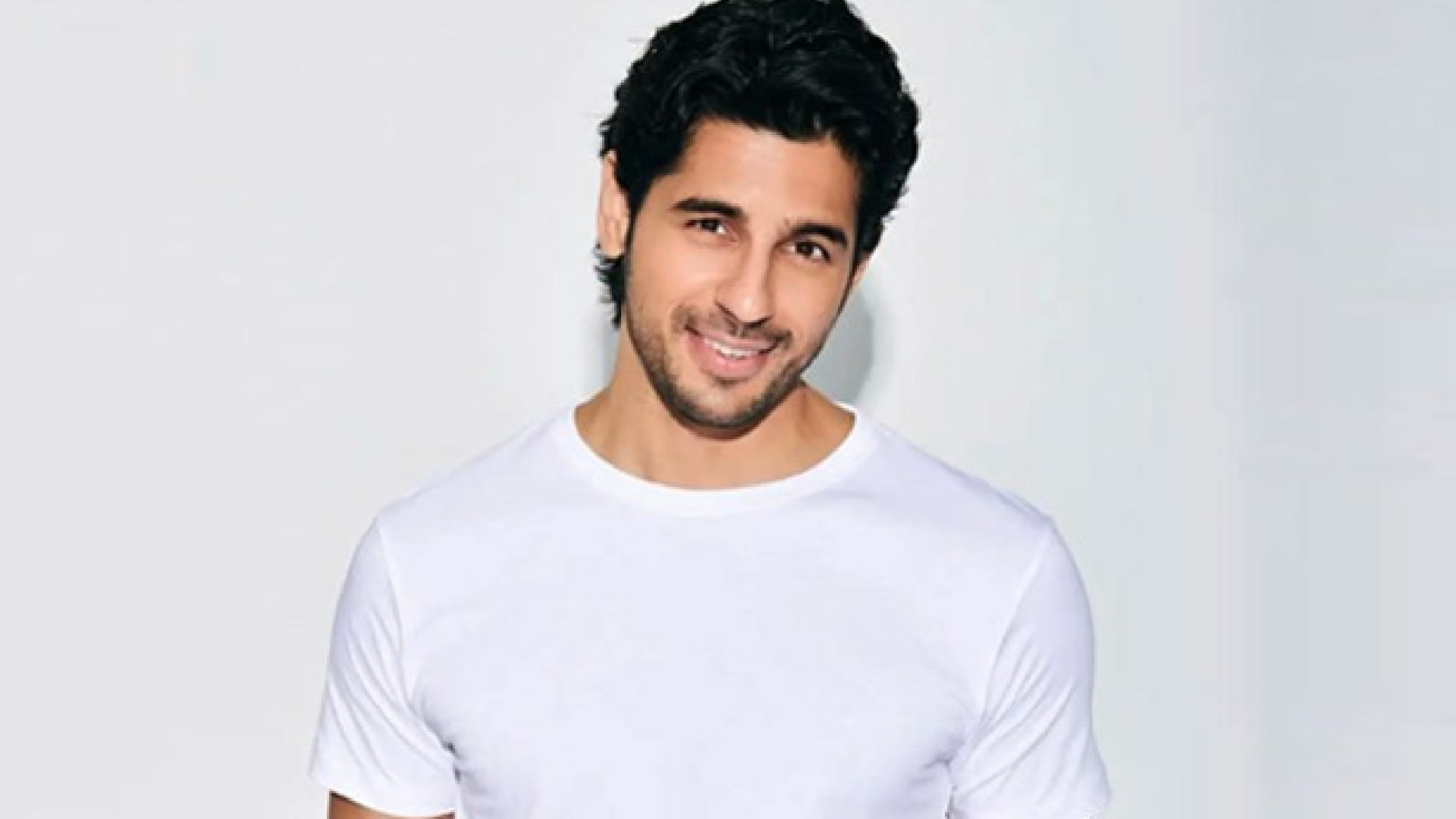 Bollywood Celebs Who Received Marriage Proposal on Social Media Kartik Aaryan Sidharth Malhotra bhumi pednekar