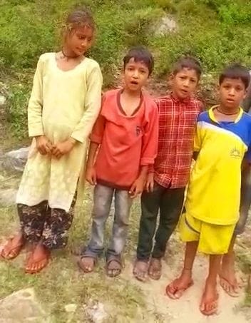 Case of pouring Lisa on children in Chauna of Syalde Block