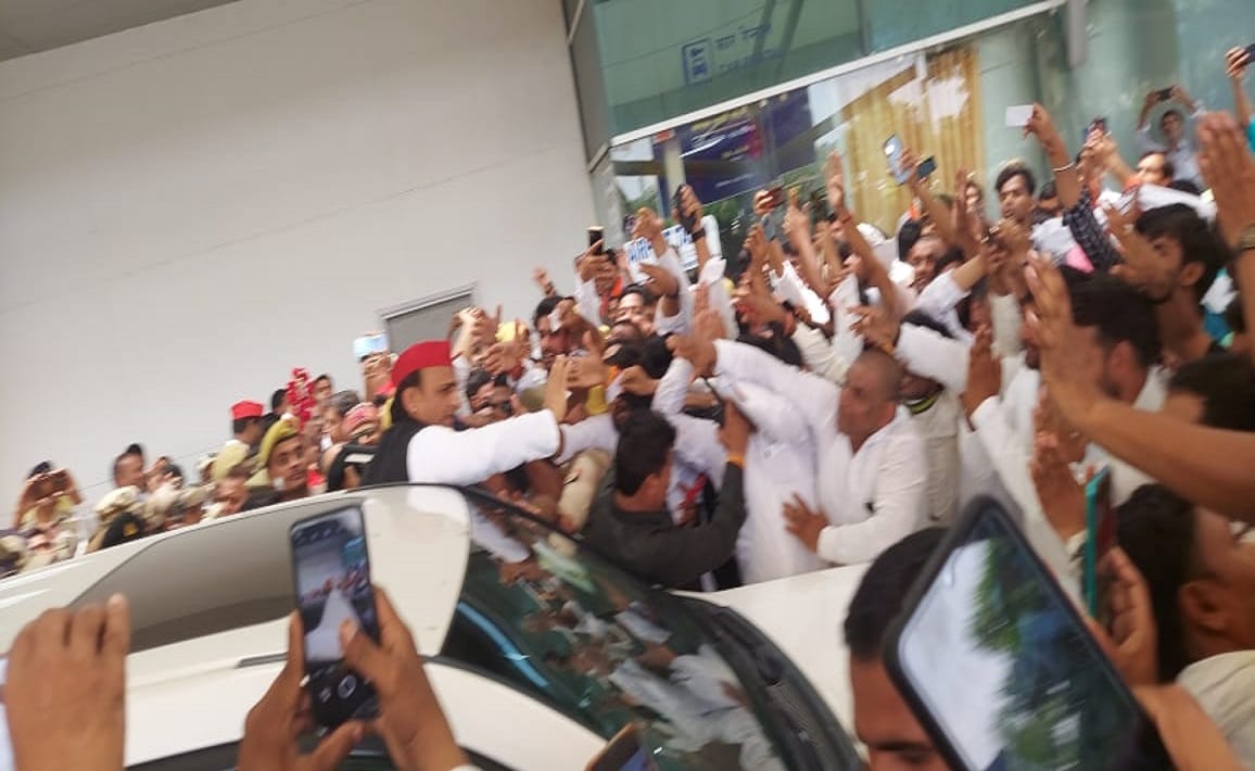 Akhilesh Yadav said Om Prakash Rajbhar needs to be exorcised also comment on Shivpal yadav