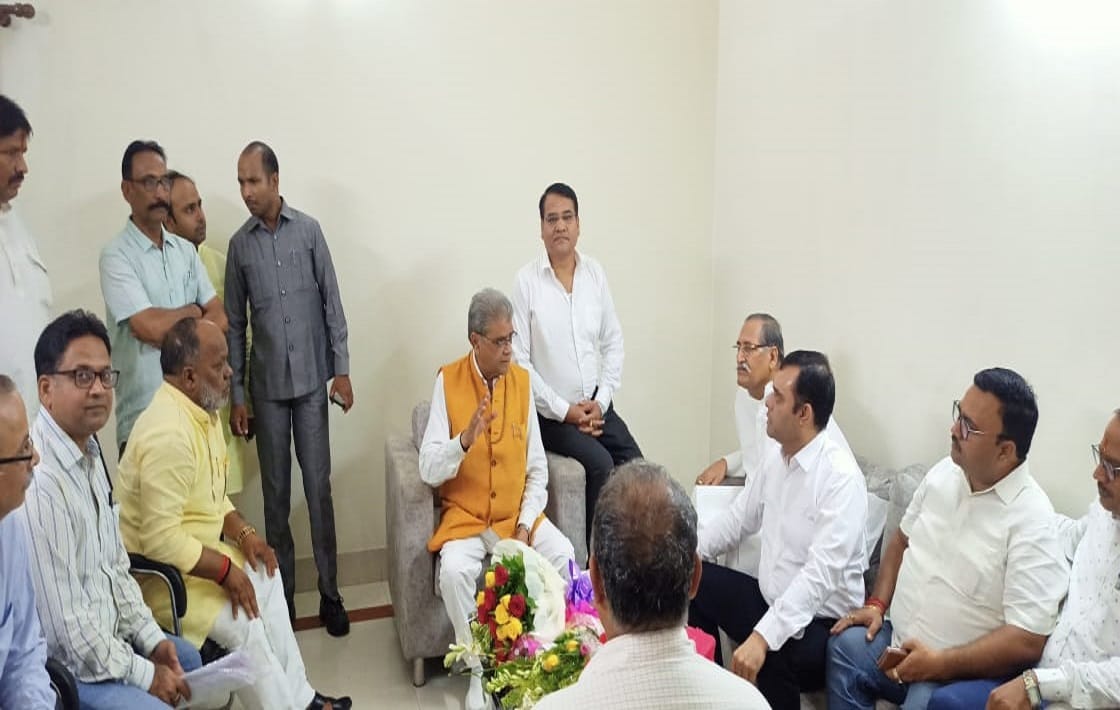 Demand for plantation in Ramnagar industrial area from forest and environment minister arun kumar saxena