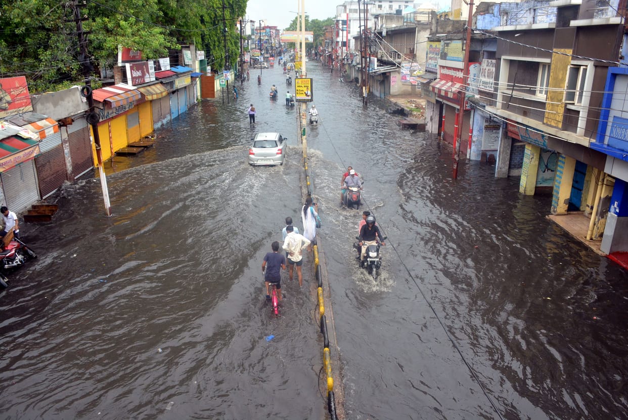 Just one hour of rain exposed claims ofMunicipal Corporation In Aligarh