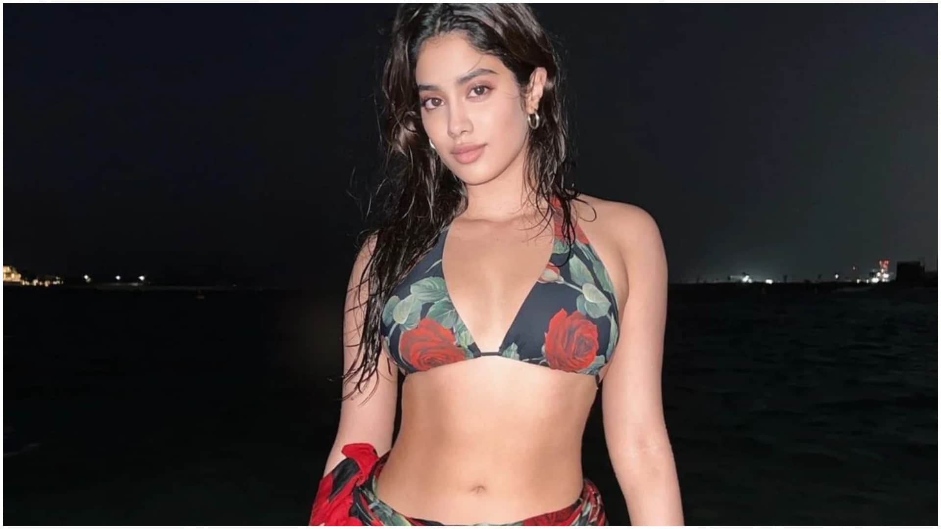 Bollywood Fitness Freak Actress From Malaika Arora To Disha Patani Janhvi Kapoor Esha Gupta