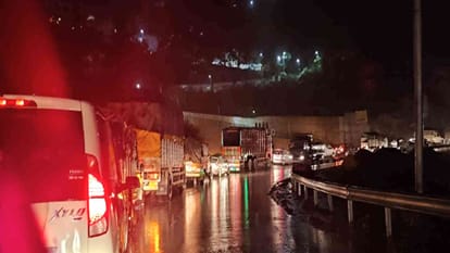 Heavy rainfall himachal, 12 houses and 10 cowsheds damaged, tractor swept away in baddi