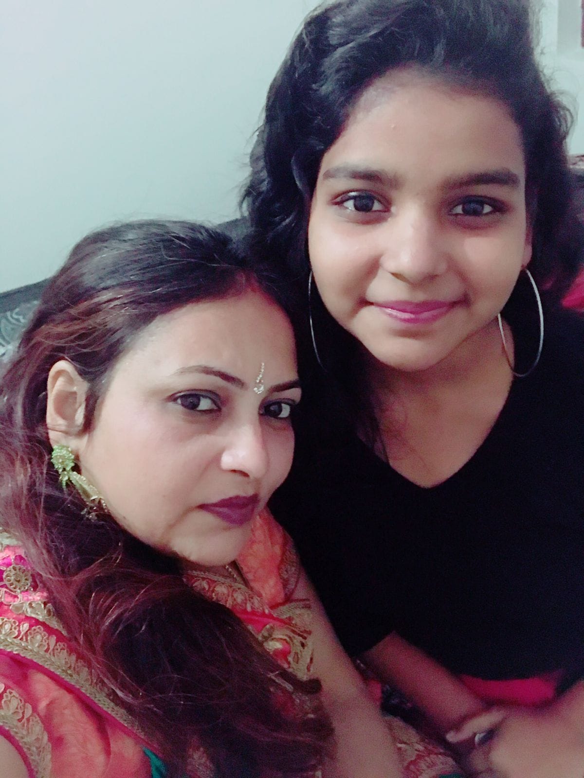 Aligarh Mother-daughter of Godha died in accident in Rae Bareli dead body arrived on son s birthday