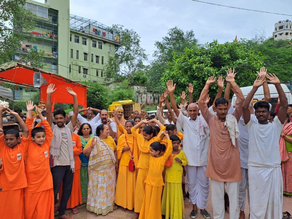 Mathura: The ashes of Saint Vijaydas left from Mata ji Goshala