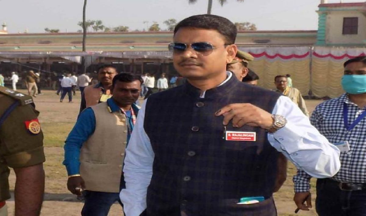 S Rajalingam will be 58th DM of Varanasi known as smart officer know about him