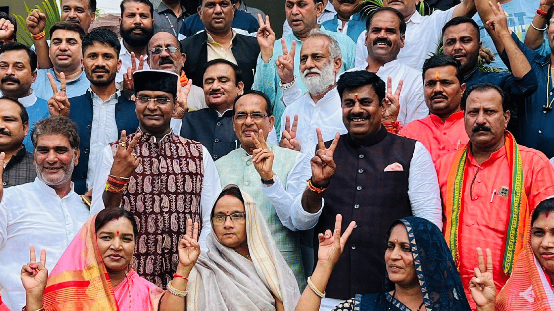 MP Panchayat Chunav: Four members of Congress missing in Bhopal