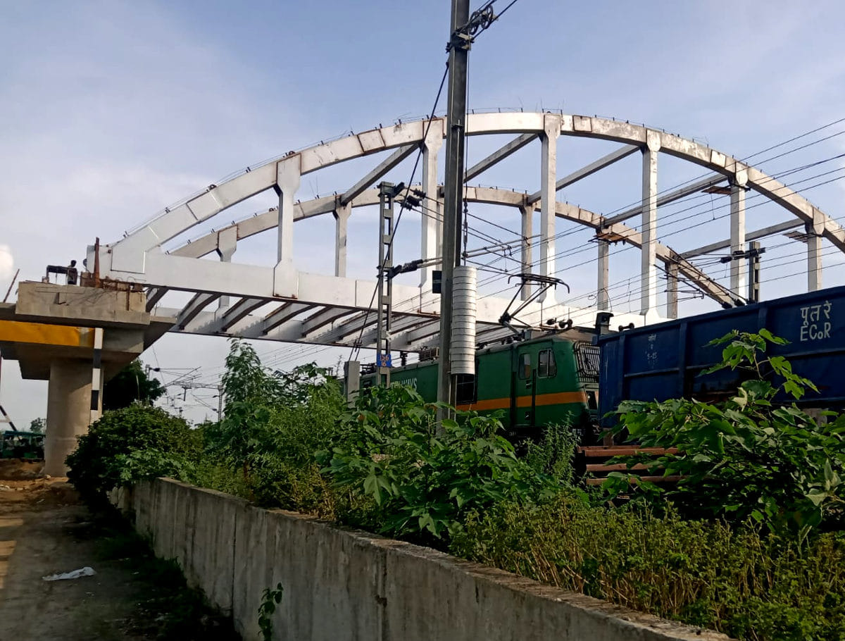Track laying started on Dedicated Freight Corridor