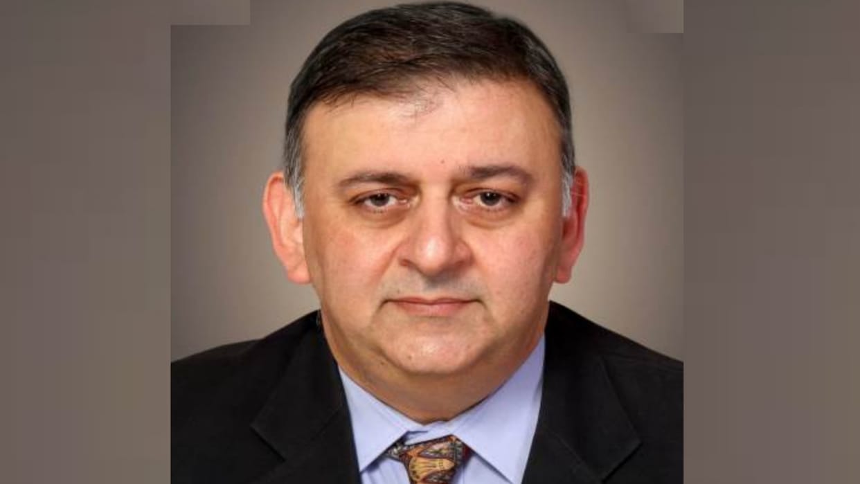 Dr Sanjeev Mishra becomes the VC of Atal Bihari Vajpayee medical University.