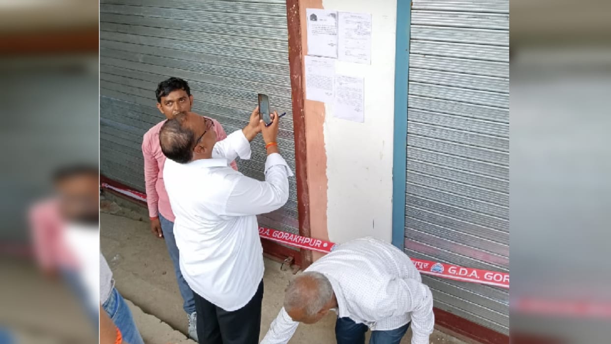 GDA sealed four shops and one house in Gorakhpur UP