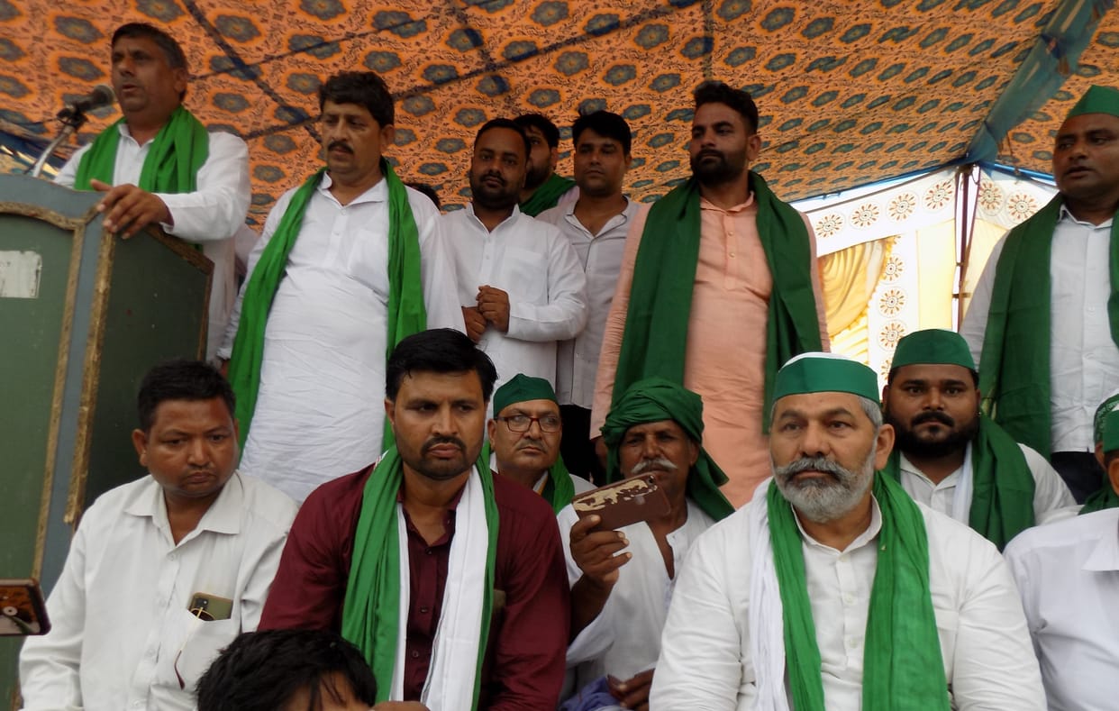 Hathras: Unite the farmers, there will be a need in the big movement: Tikait